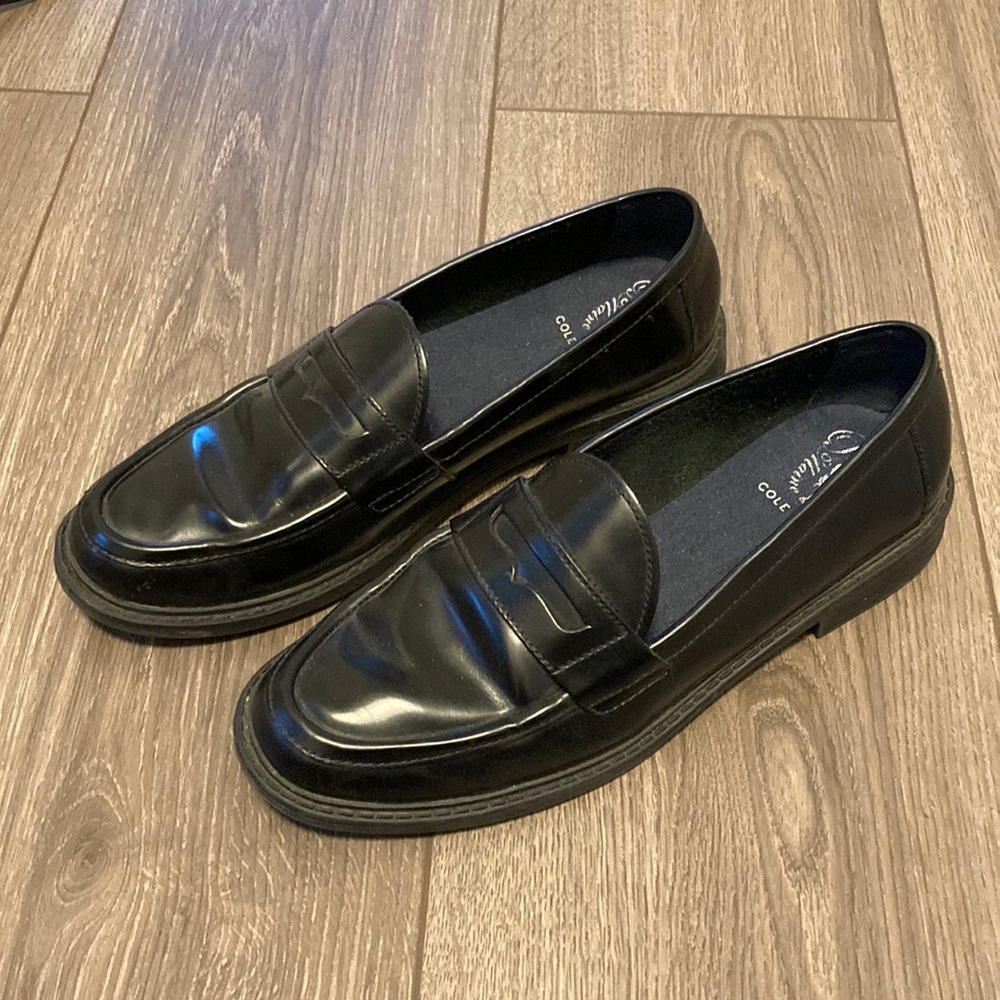 🖤COLE HAAN Penny Loafers!